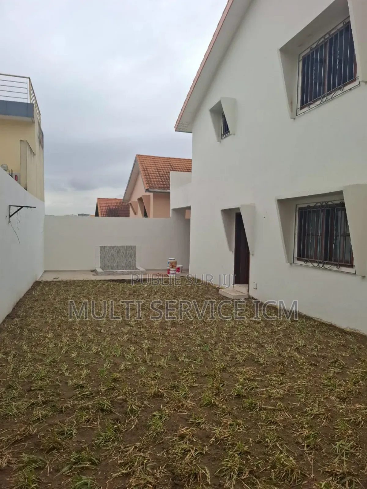 5chbre Duplex dans Ismaël Coulibaly, Cocody à Vendre