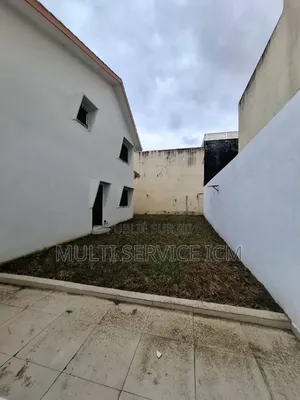 5chbre Duplex dans Ismaël Coulibaly, Cocody à Vendre