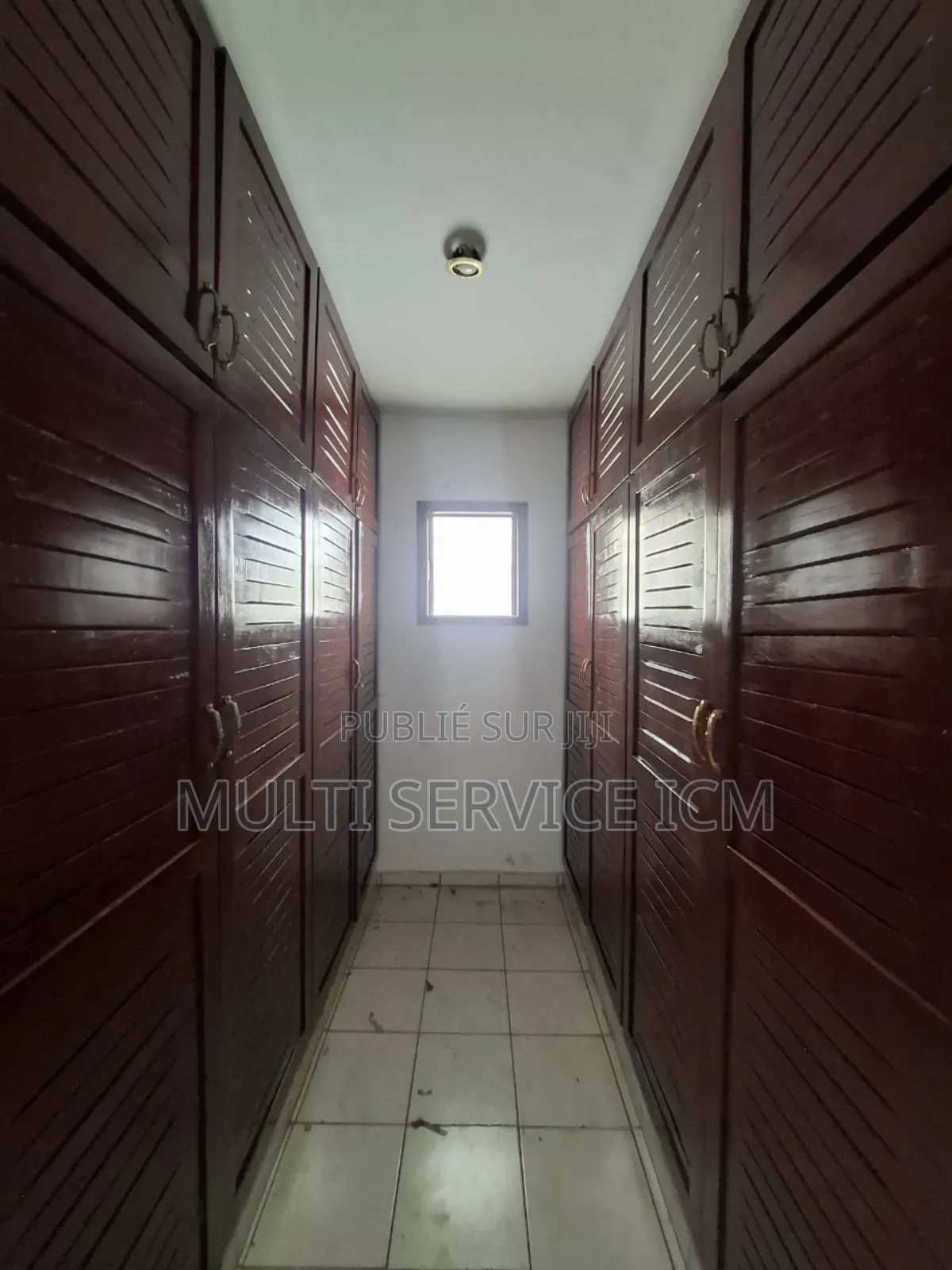 5chbre Duplex dans Ismaël Coulibaly, Cocody à Vendre