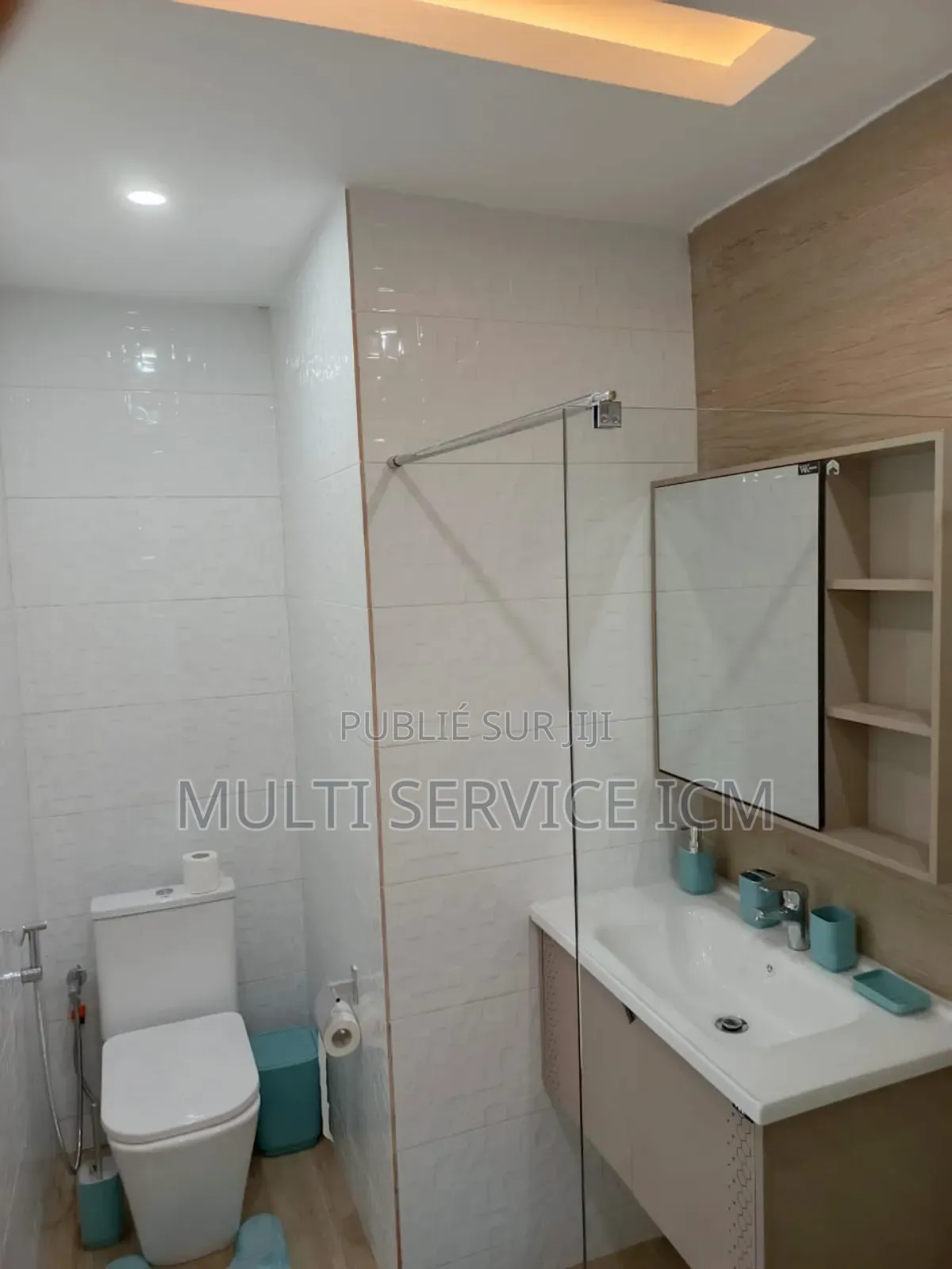 Furnished 2chbre Blocs d'appartements dans Ismaël Coulibaly, Cocody