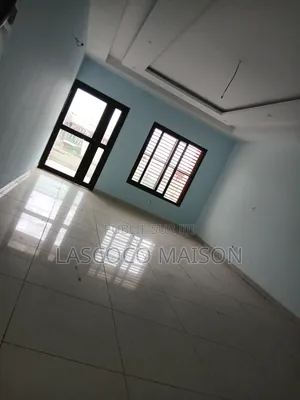 2chbre Appartement dans Lascoco Maison, Cocody à Louer