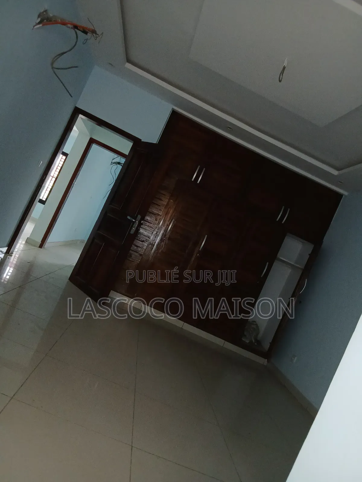 2chbre Appartement dans Lascoco Maison, Cocody à Louer