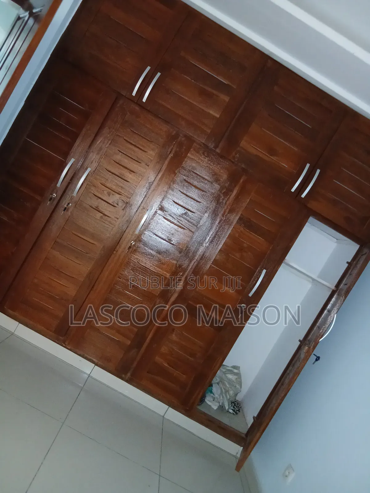 2chbre Appartement dans Lascoco Maison, Cocody à Louer