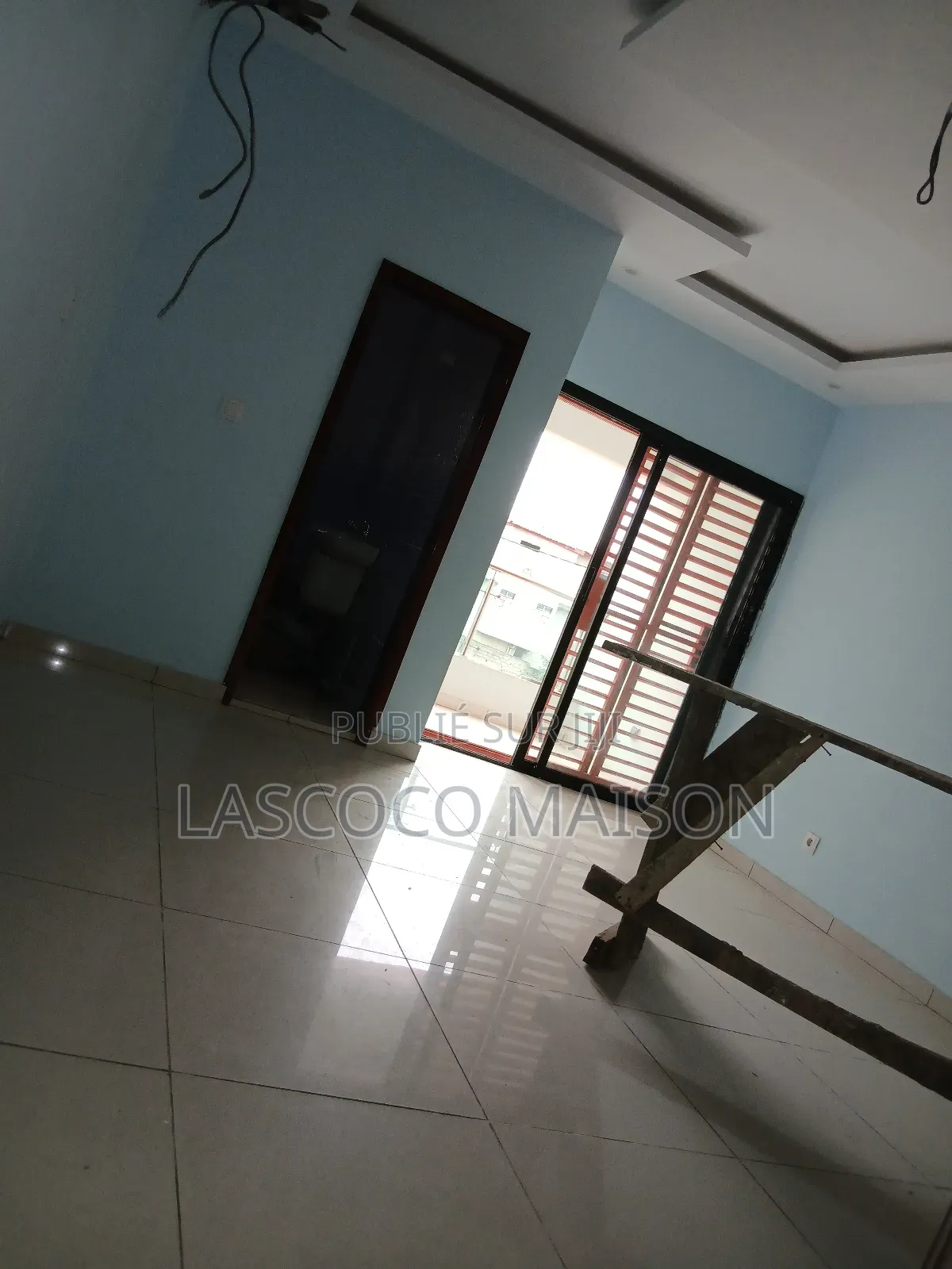 2chbre Appartement dans Lascoco Maison, Cocody à Louer