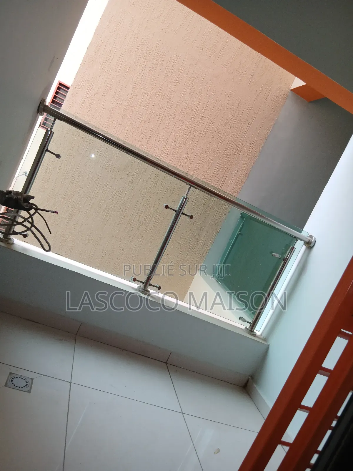 2chbre Appartement dans Lascoco Maison, Cocody à Louer