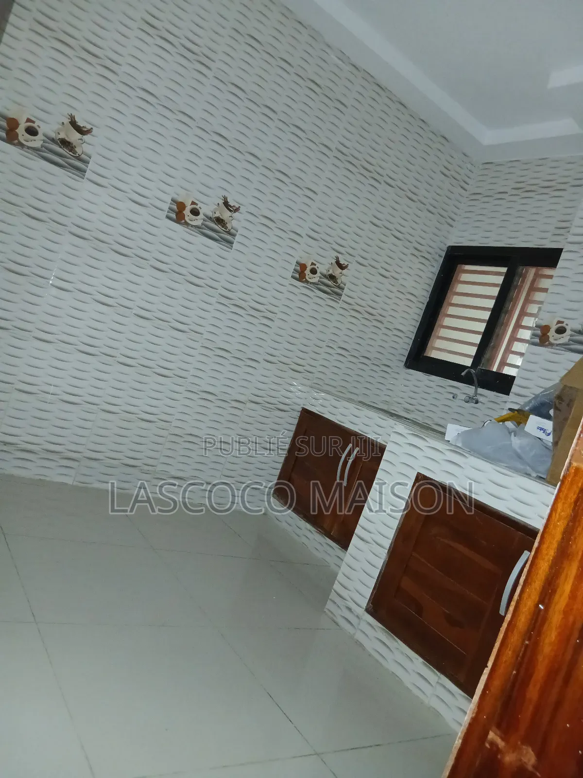 2chbre Appartement dans Lascoco Maison, Cocody à Louer