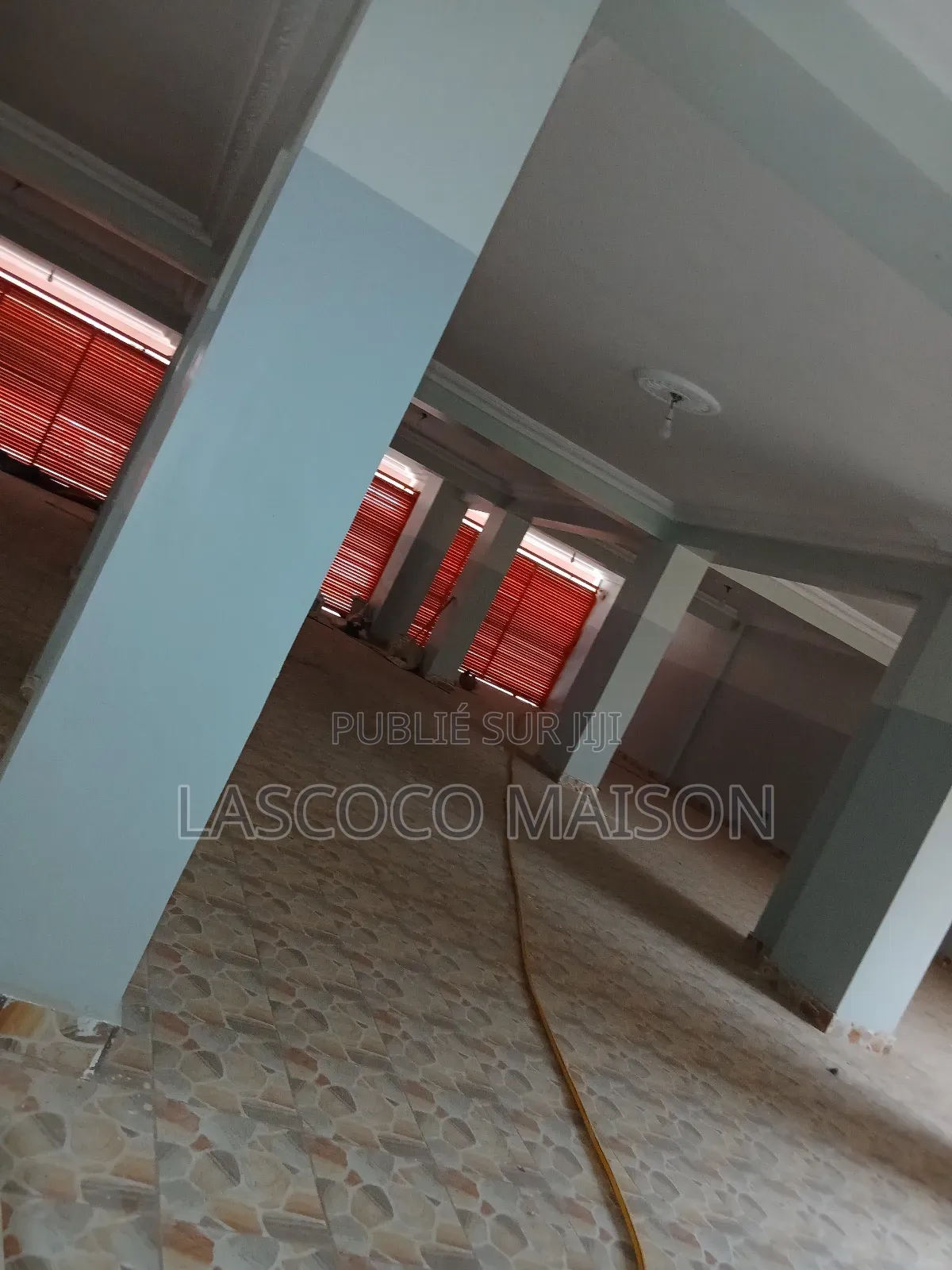 2chbre Appartement dans Lascoco Maison, Cocody à Louer