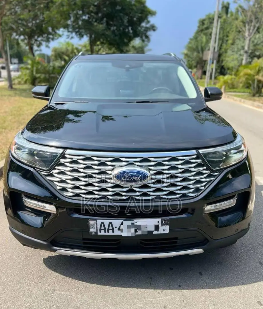 Ford Explorer Platinum 2021 Noir