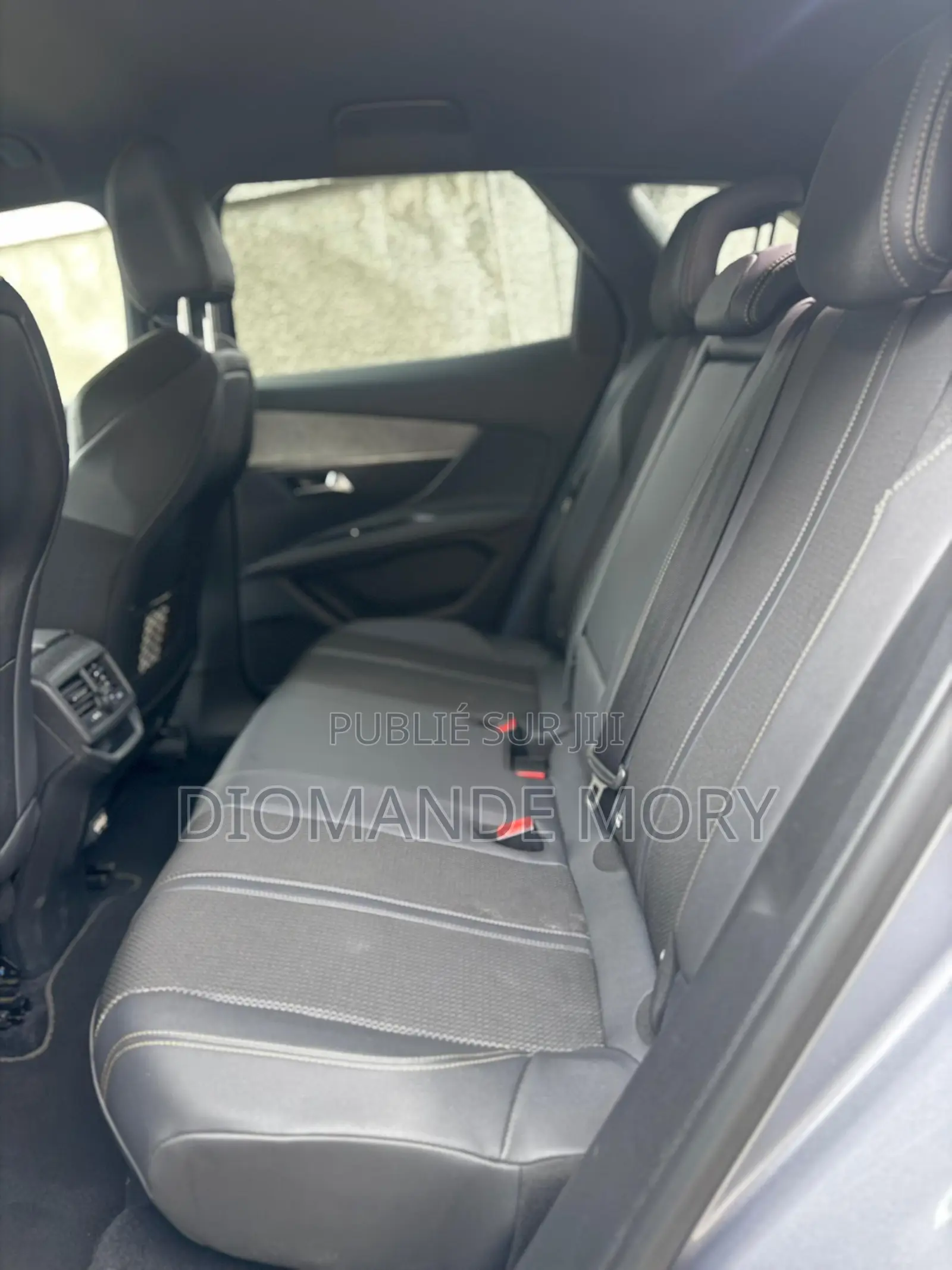 PEUGEOT 3008 2023 Gris