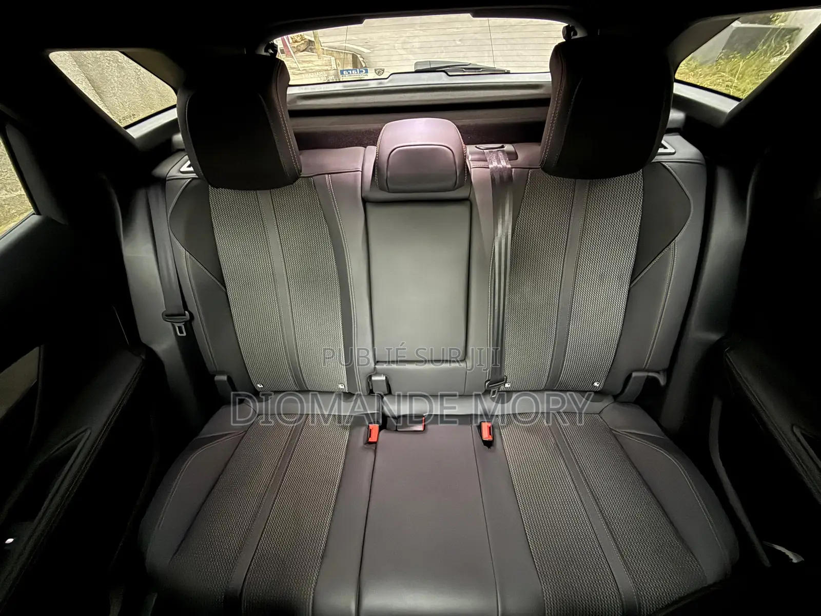 PEUGEOT 3008 2023 Gris