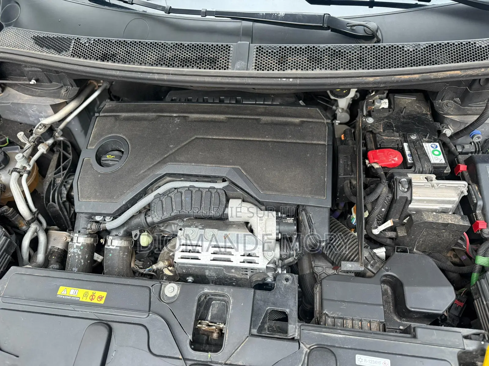 PEUGEOT 3008 2023 Gris