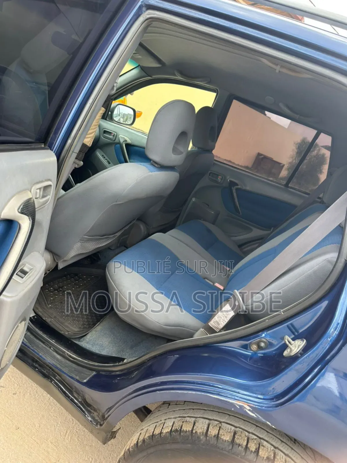 Toyota RAV4 2005 Bleu