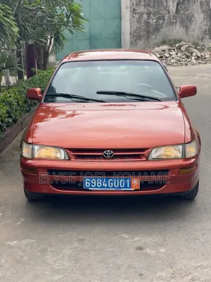Photo - Toyota Corolla 2002 Orange