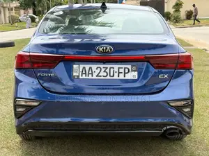 Kia Forte 2020 Bleu