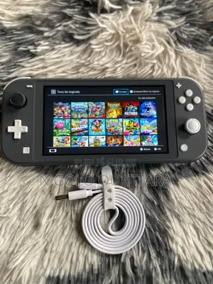 Photo - Nintendo Switch Lite Cracker + Jeux