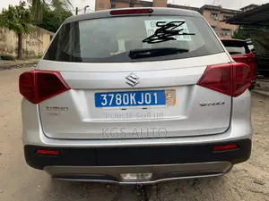 Suzuki Vitara 2021 Gris