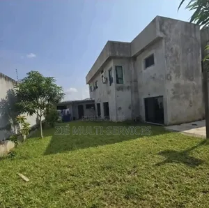 8chbre Duplex dans Zié Multi-Service, Cocody à Vendre