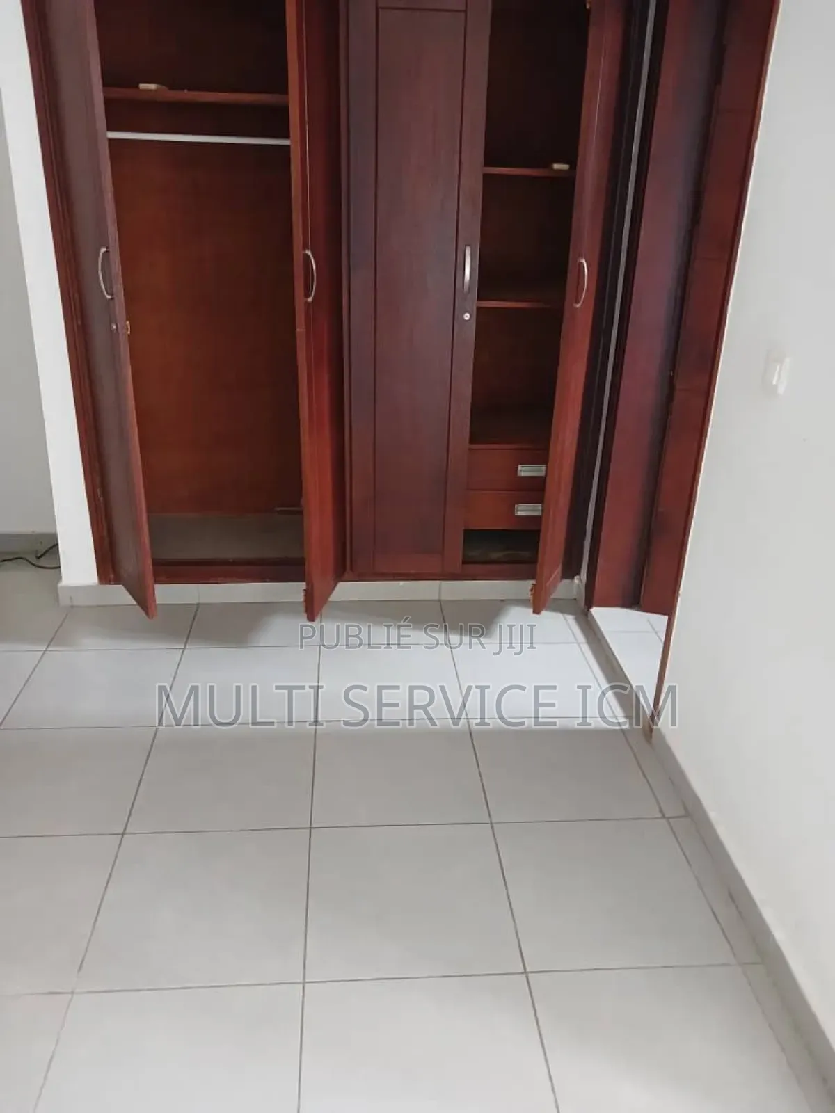 6chbre Duplex dans Ismaël Coulibaly, Cocody à Vendre