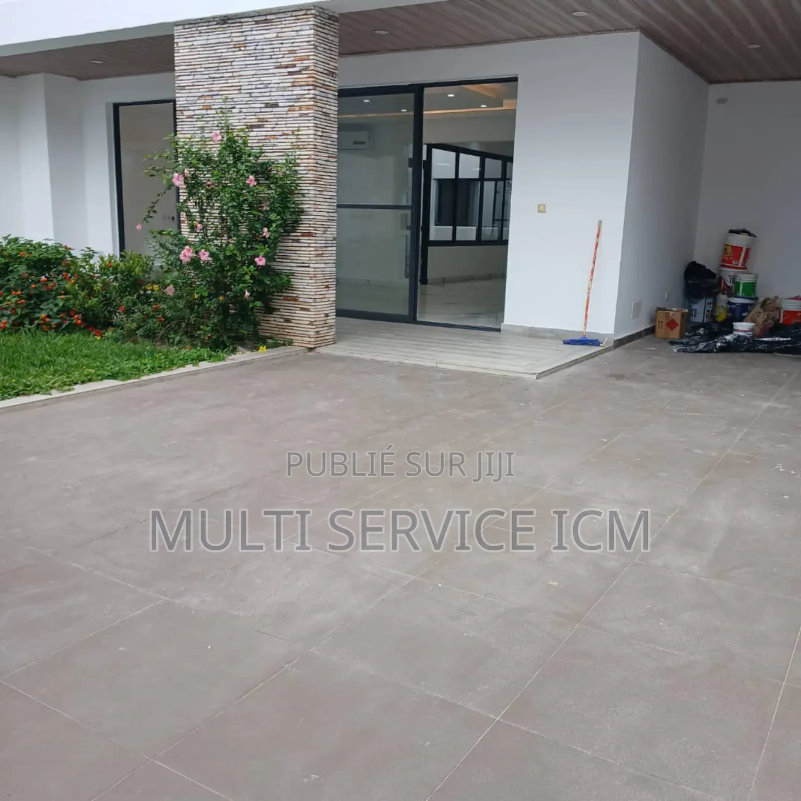 6chbre Duplex dans Ismaël Coulibaly, Cocody à Vendre