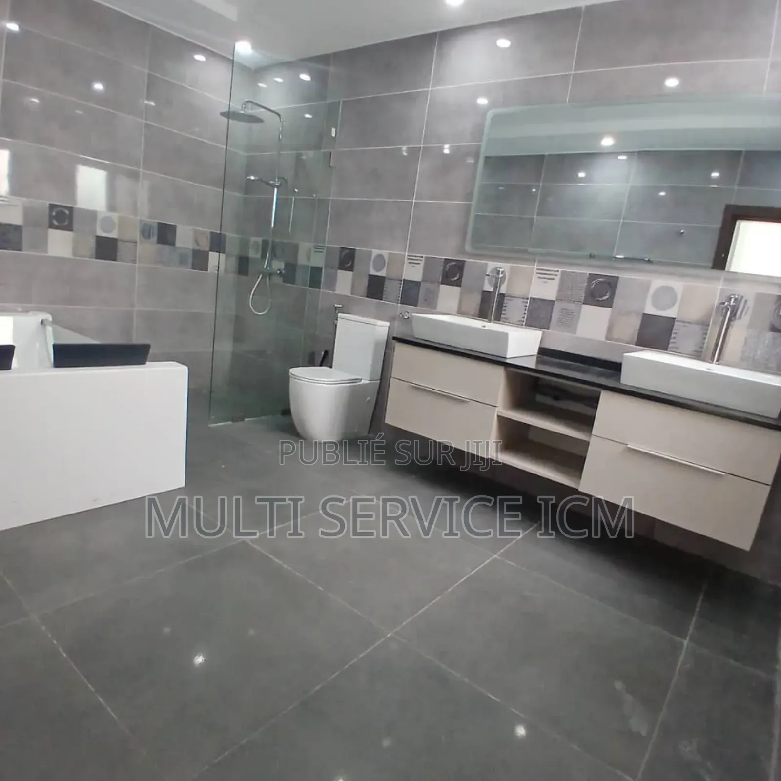 6chbre Duplex dans Ismaël Coulibaly, Cocody à Vendre