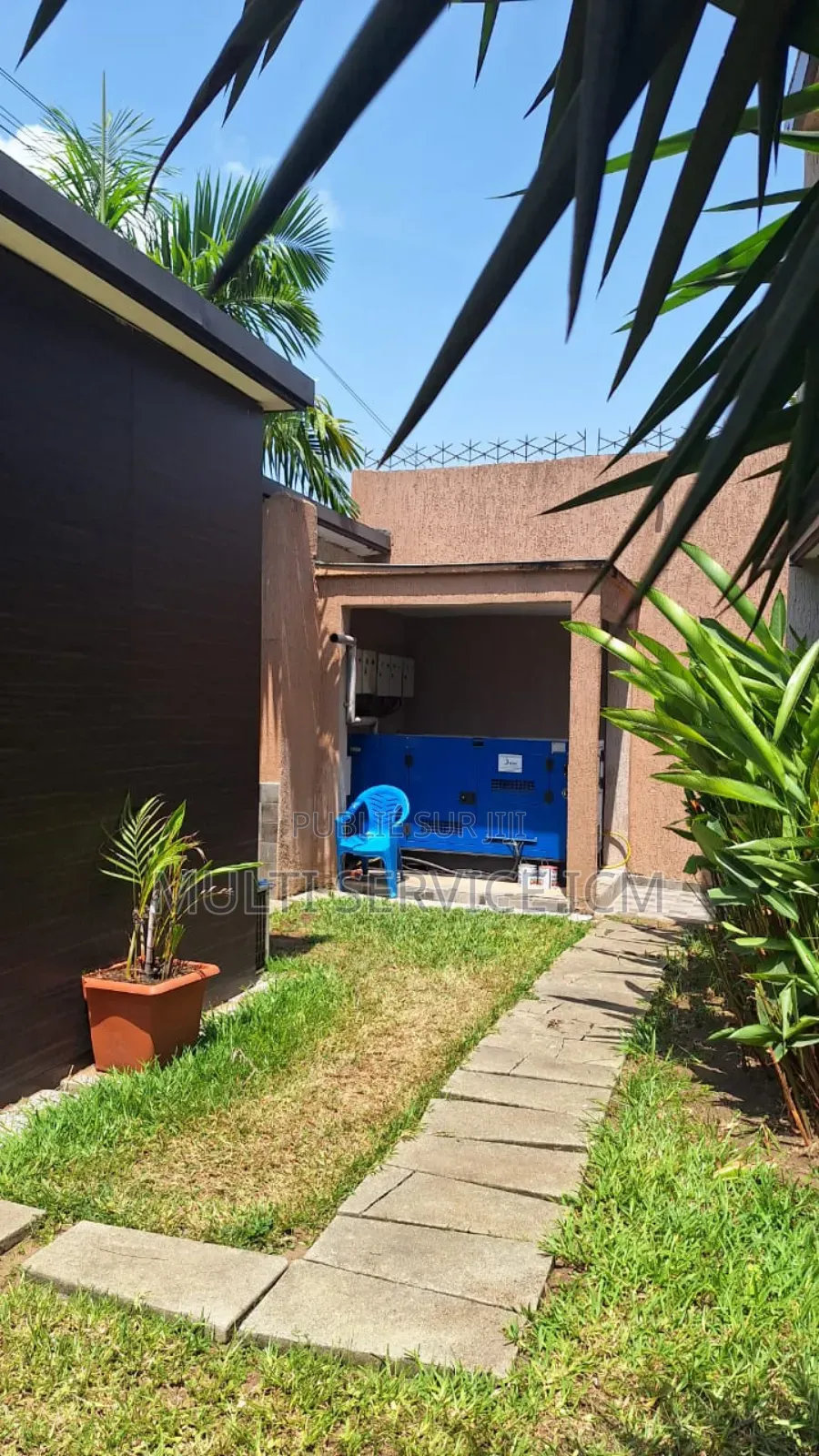 3chbre Blocs d'appartements dans Ismaël Coulibaly, Cocody à Vendre