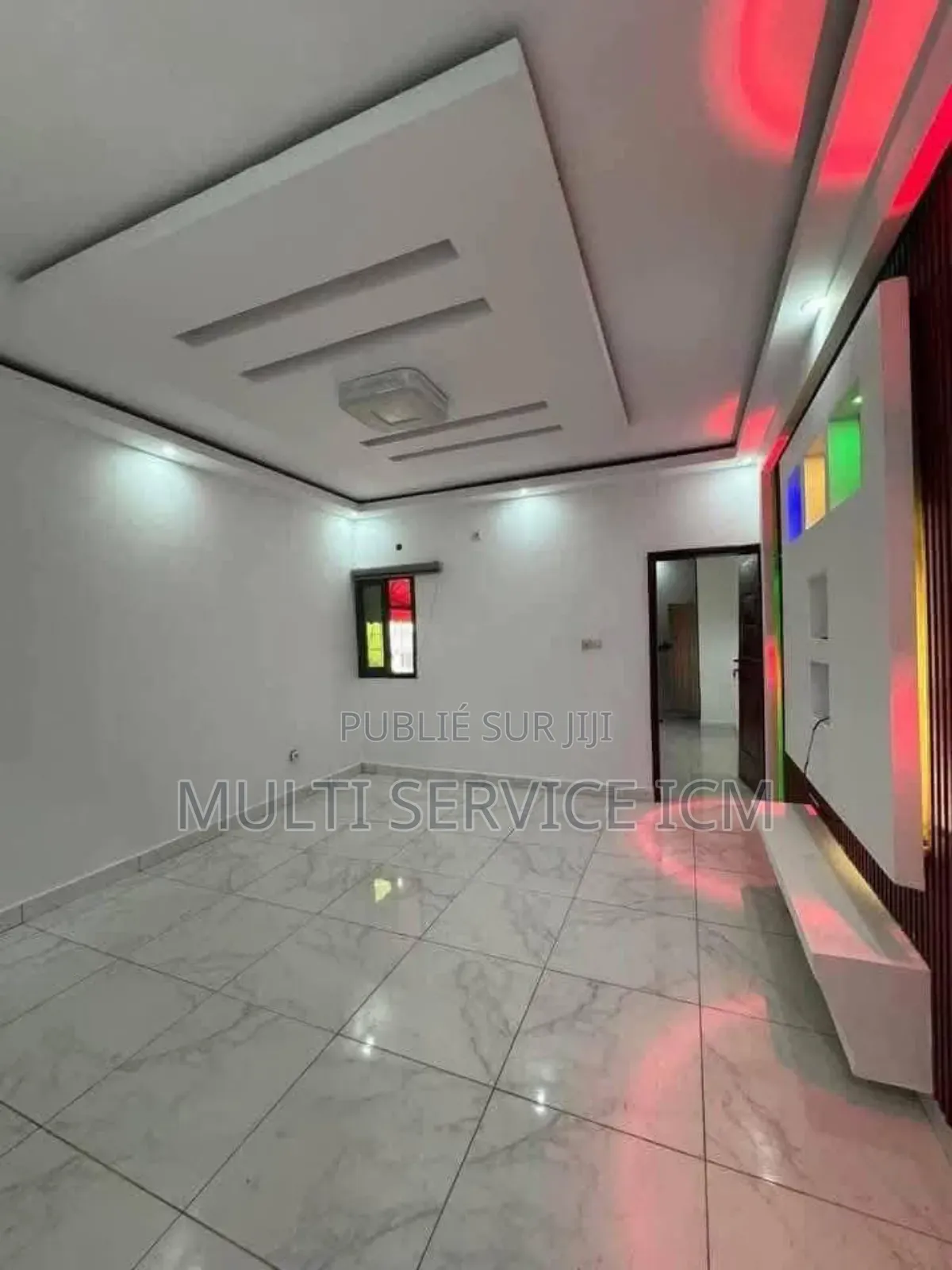 3chbre Blocs d'appartements dans Ismaël Coulibaly, Cocody à Vendre