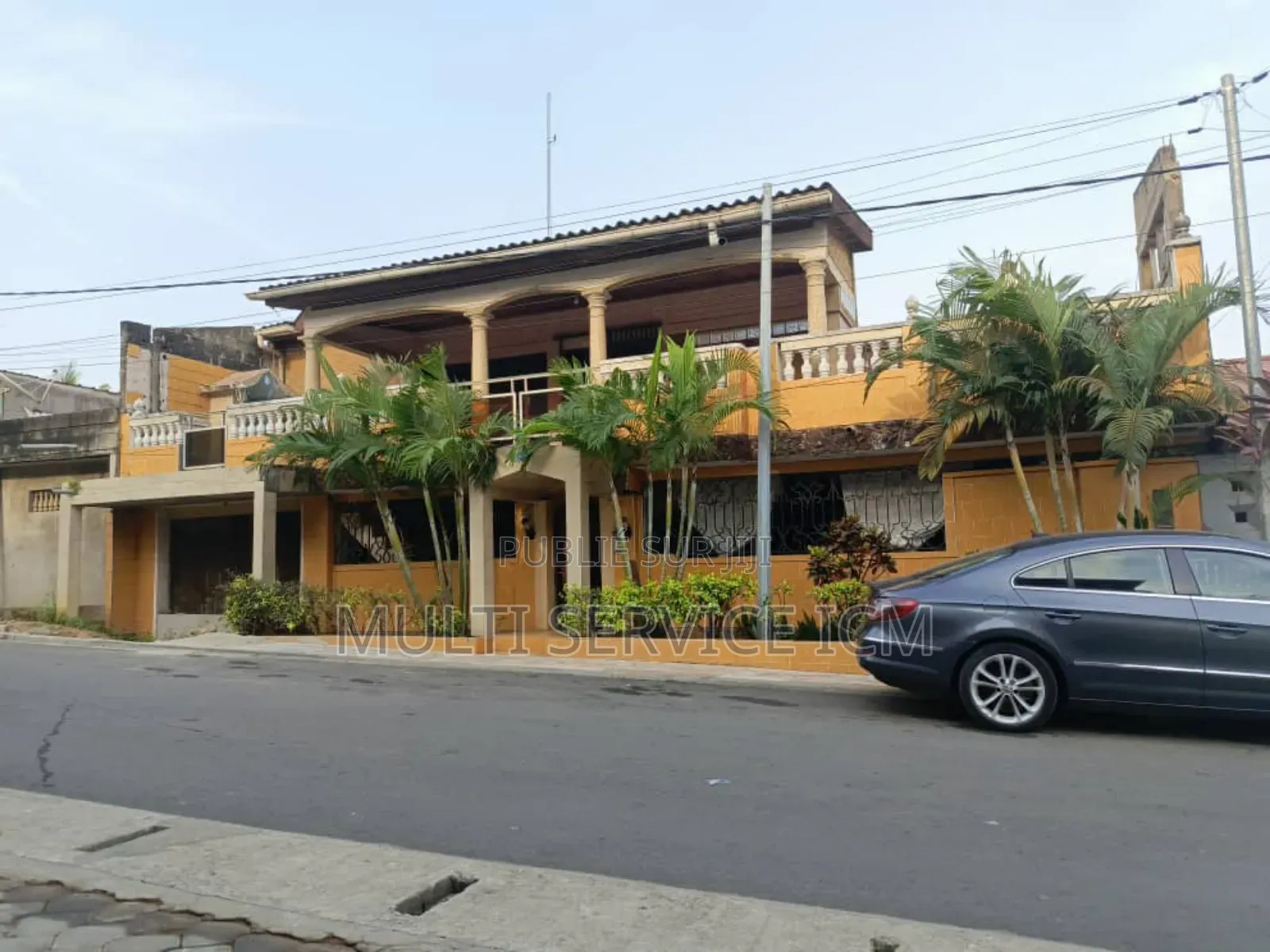5chbre Duplex dans Ismaël Coulibaly, Cocody à Vendre