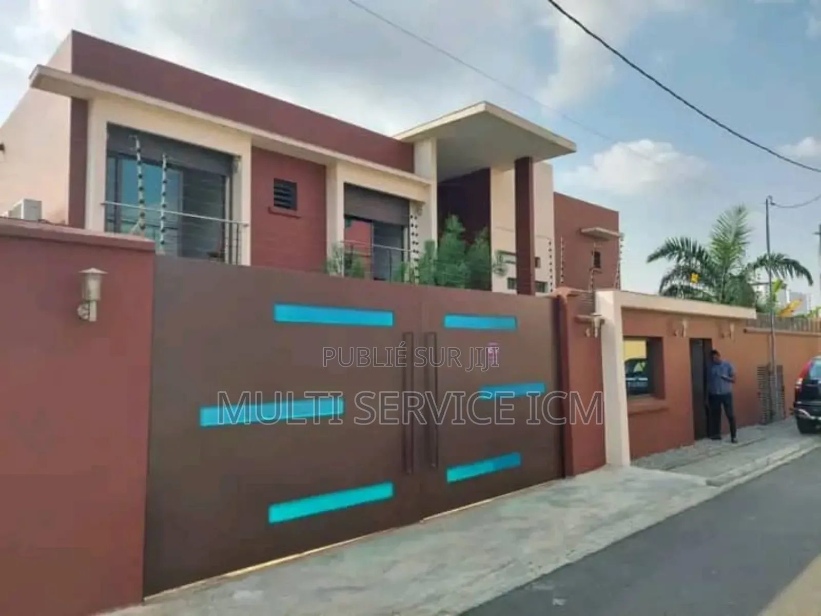 5chbre Duplex dans Ismaël Coulibaly, Cocody à Vendre