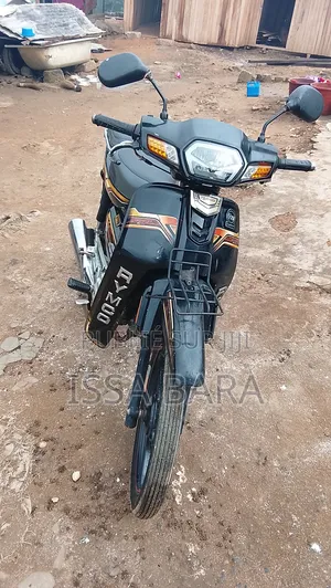 Photo - CFMoto 150NK 2021 Black