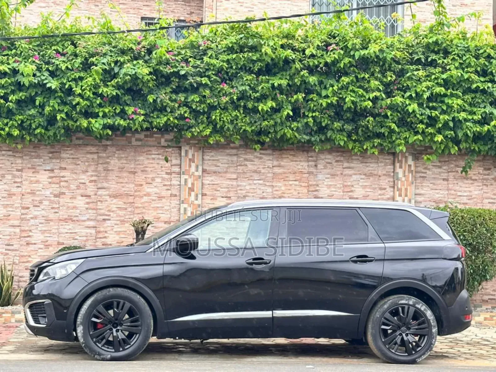 PEUGEOT 5008 2021 Noir