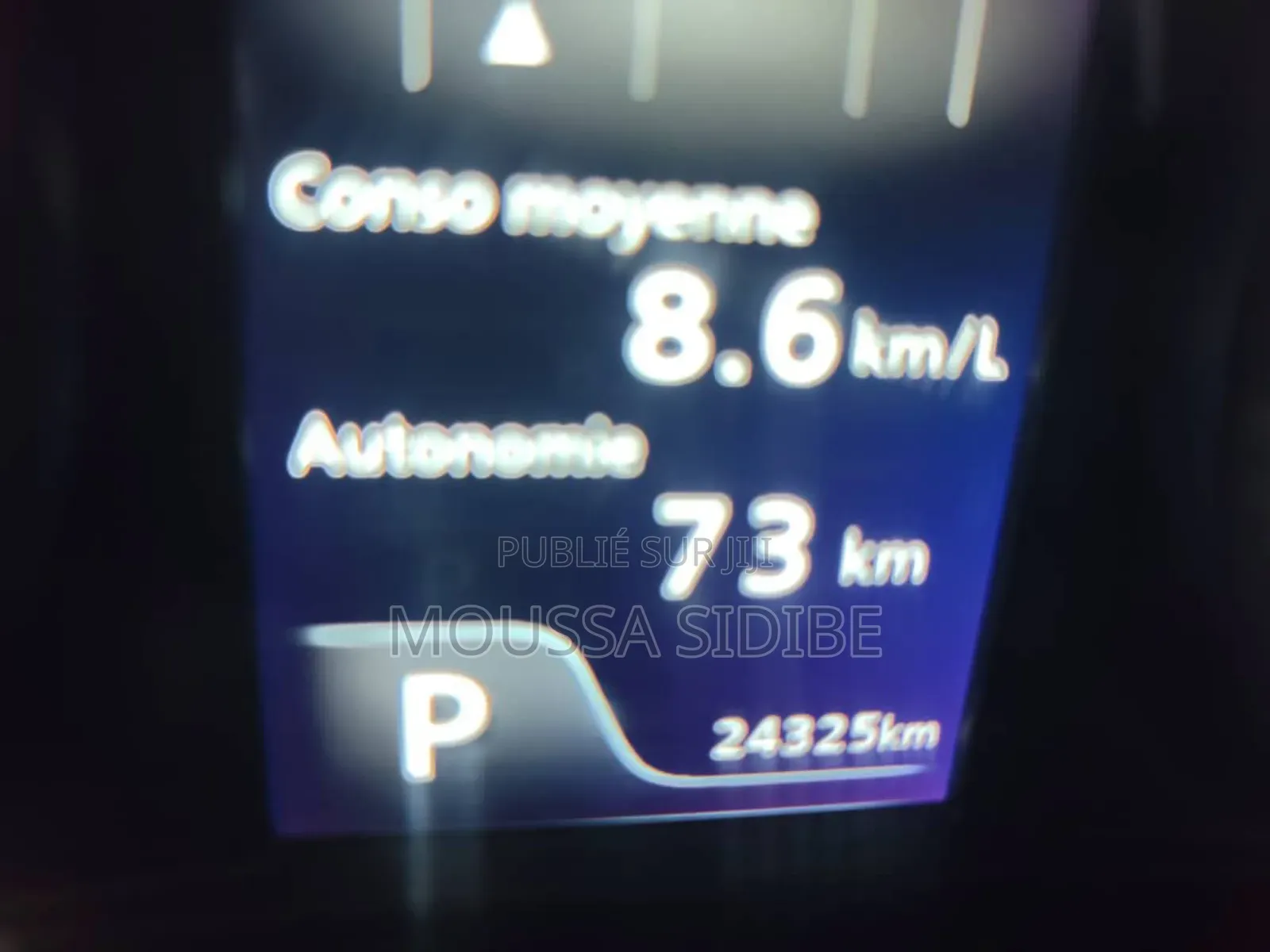 Toyota Rumion 2024 Gris