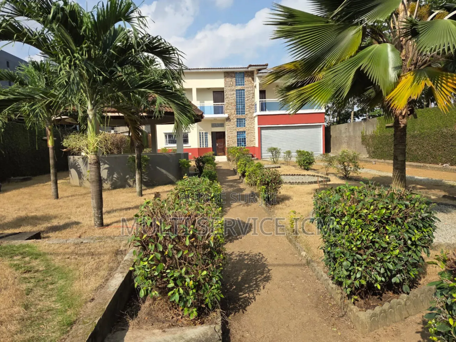3chbre Duplex dans Ismaël Coulibaly, Cocody à Vendre