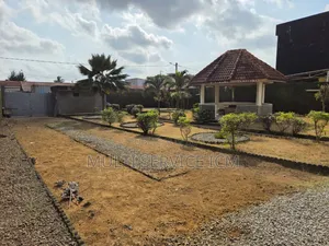 3chbre Duplex dans Ismaël Coulibaly, Cocody à Vendre