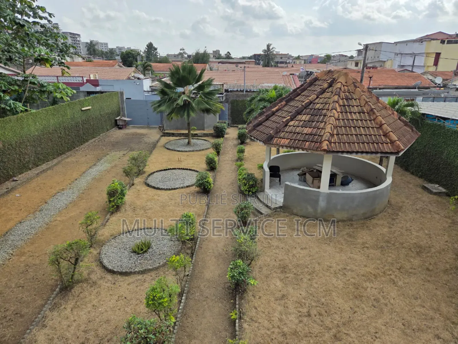 3chbre Duplex dans Ismaël Coulibaly, Cocody à Vendre