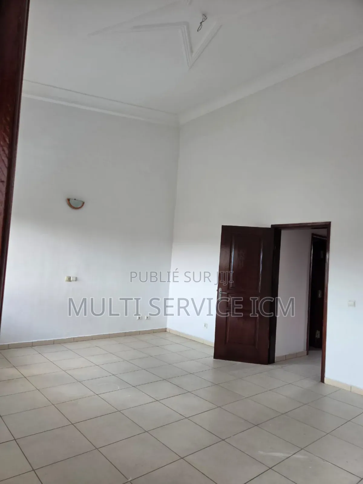 3chbre Duplex dans Ismaël Coulibaly, Cocody à Vendre