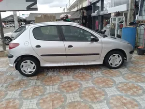 PEUGEOT 206 2002 Argenté