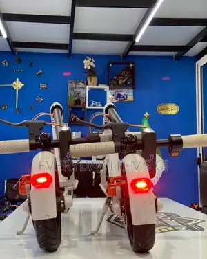 New Autre 2023 Blanc