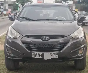 Photo - Hyundai i40 2013 Bleu