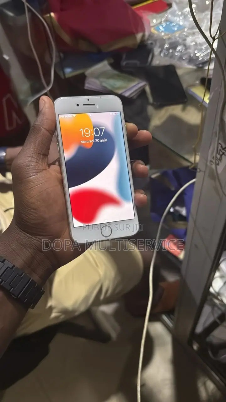 Apple iPhone 7 32 GB Gris