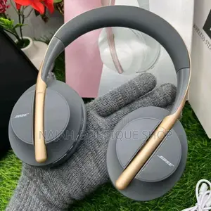 Bose Headphones 700