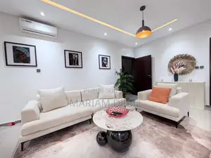 Appartement Meublé 3 Pièces À Angré Chu.