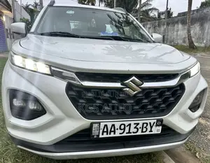 Photo - Suzuki Fronx 2024 Blanc