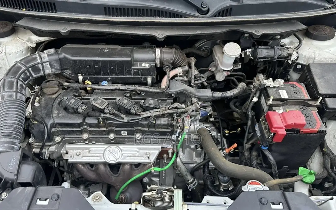 Suzuki Fronx 2024 Blanc