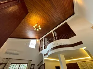 Furnished 4chbre Duplex dans Cocody Rivera 3 à Vendre