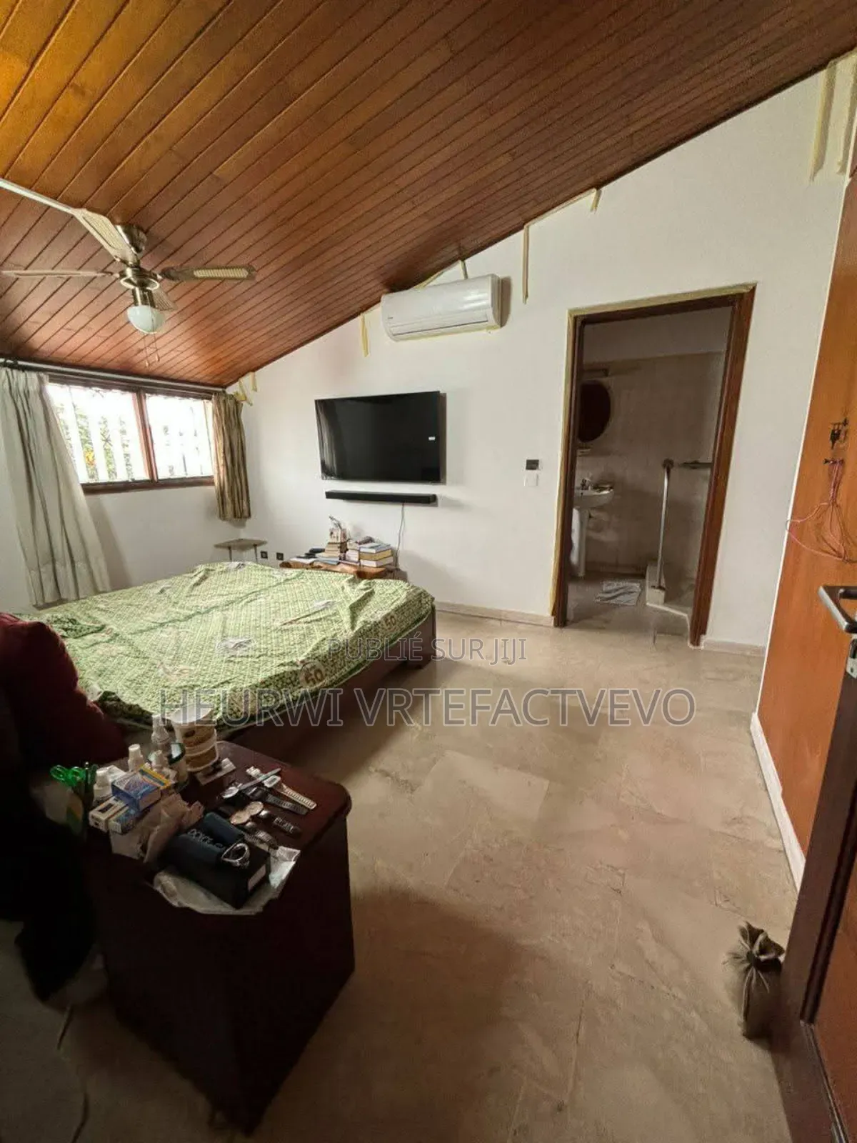 Furnished 4chbre Duplex dans Cocody Rivera 3 à Vendre