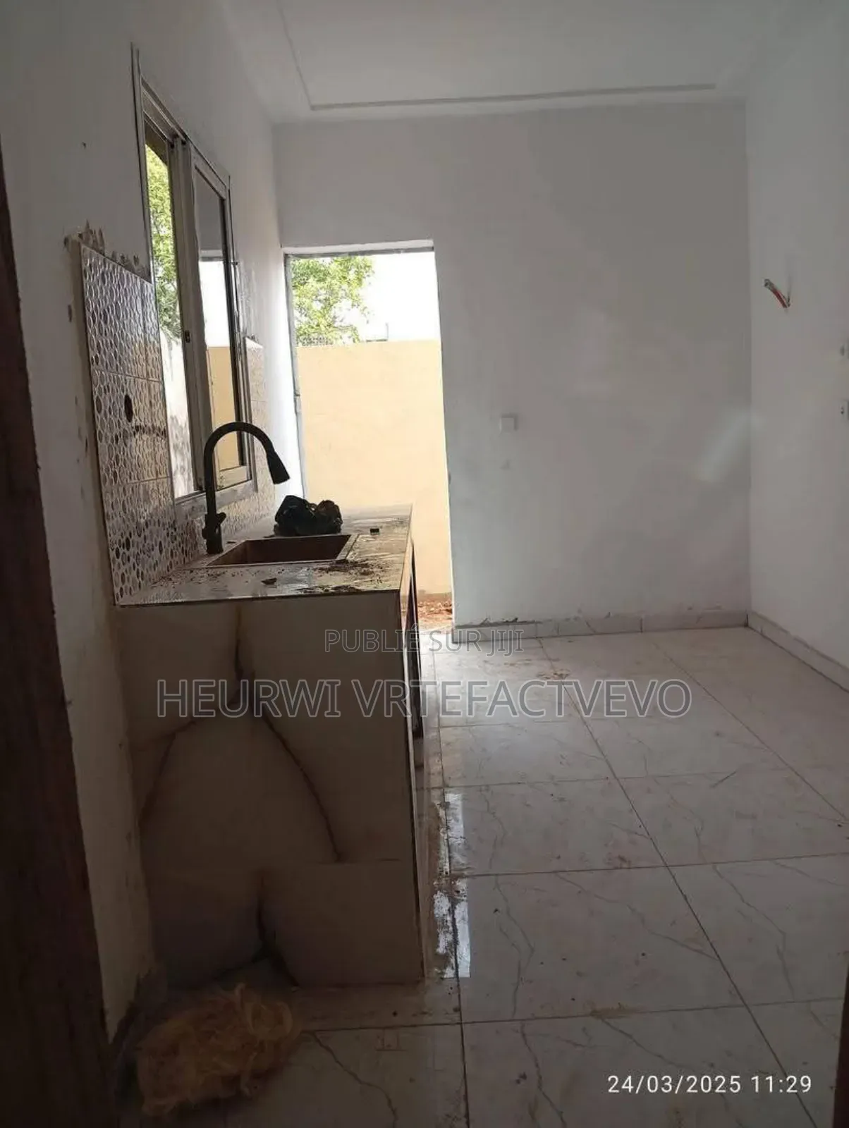 4chbre Duplex dans Angré, Cocody à Vendre