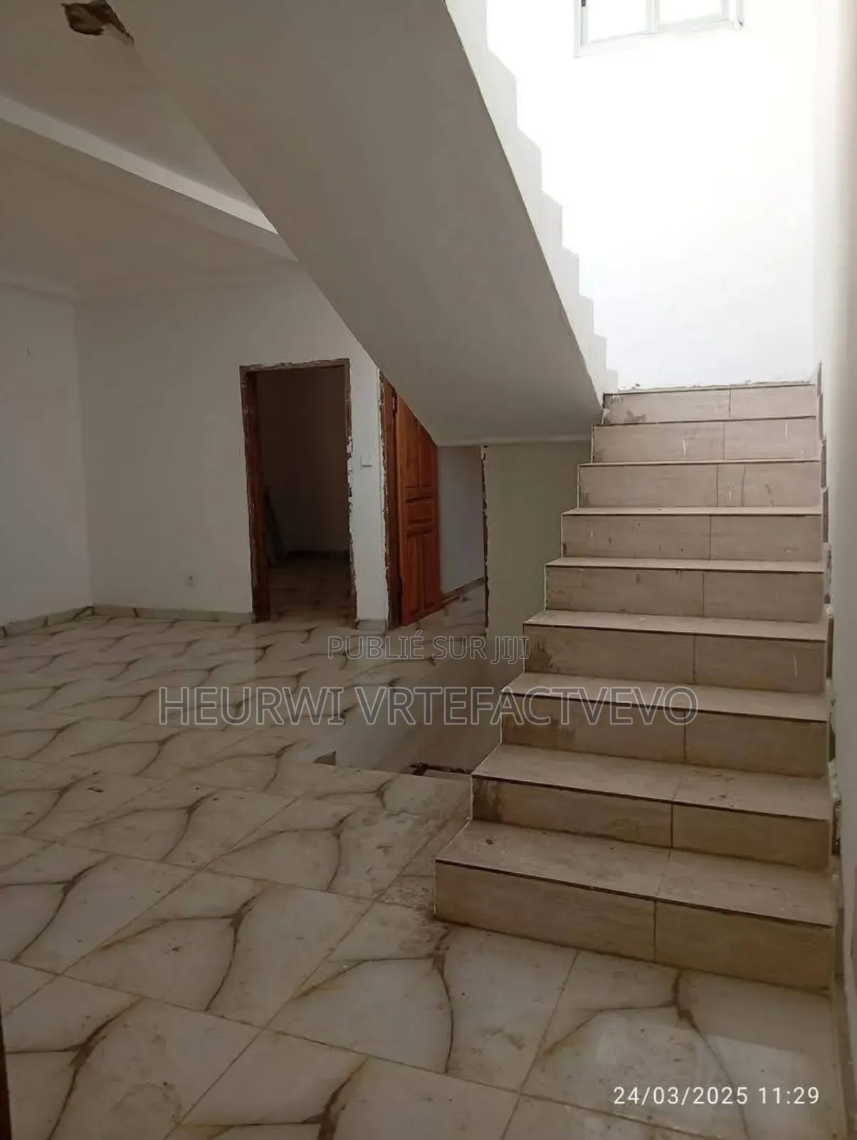 4chbre Duplex dans Angré, Cocody à Vendre