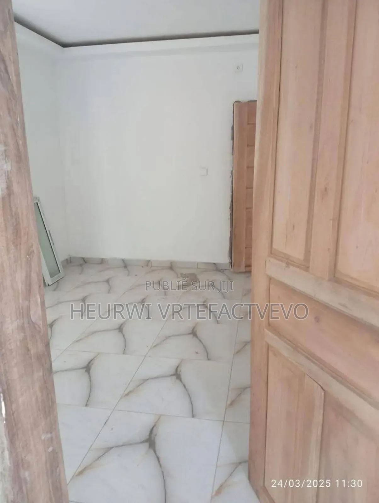 4chbre Duplex dans Angré, Cocody à Vendre