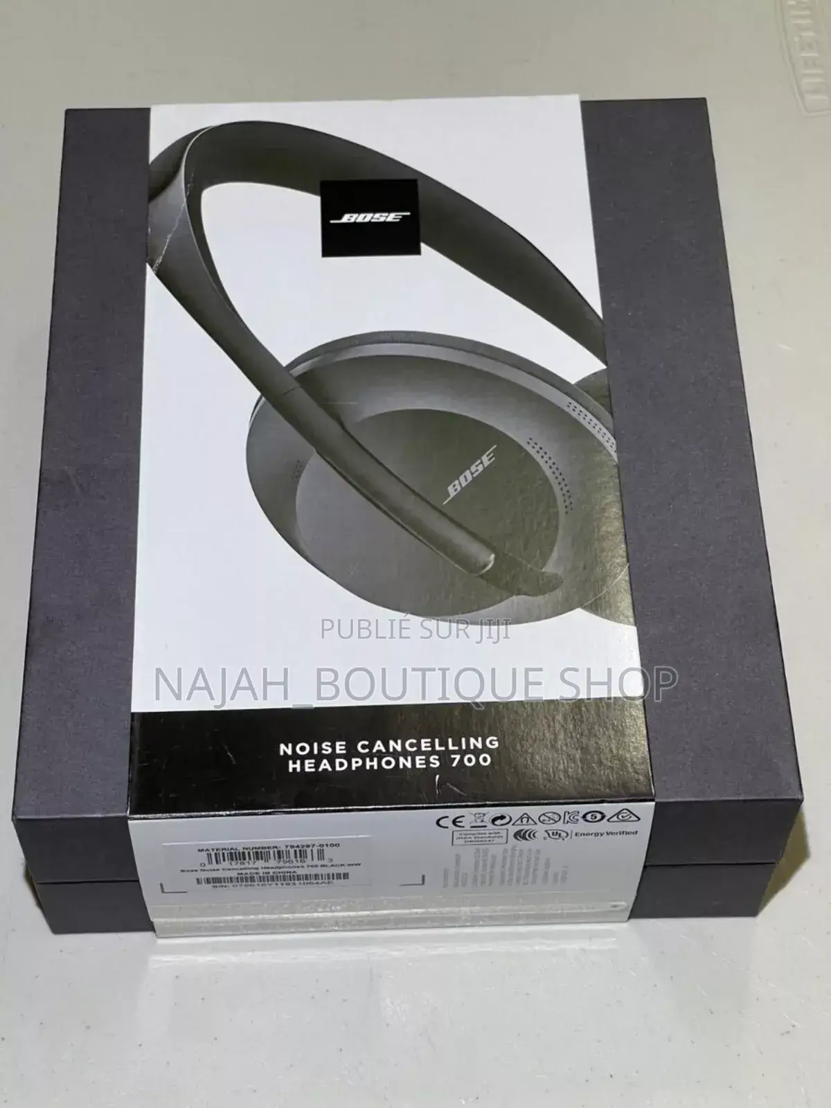 Bose Headphones 700