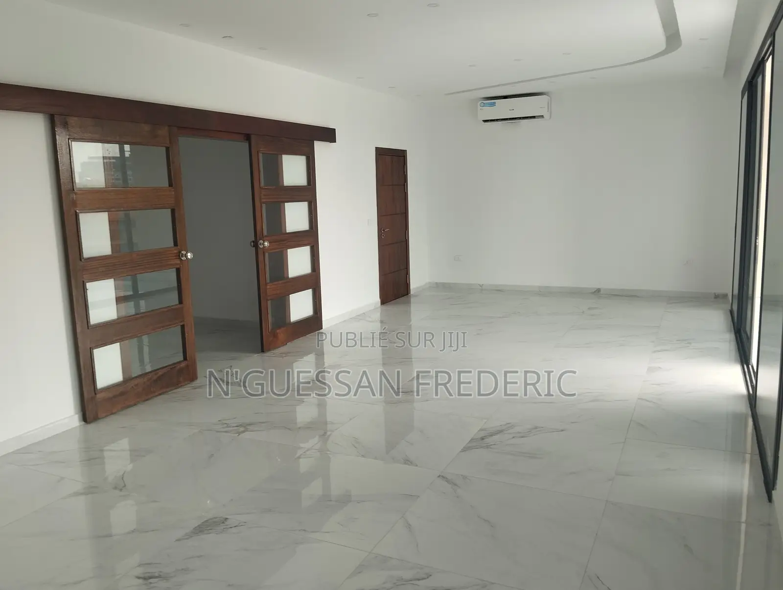 4chbre Appartement dans Marcory à Louer